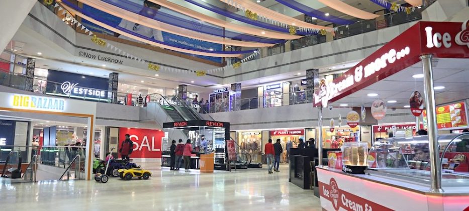 Top 5 Biggest Malls in Singapore - Wealth Serving