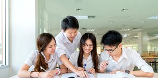 international students in Singapore